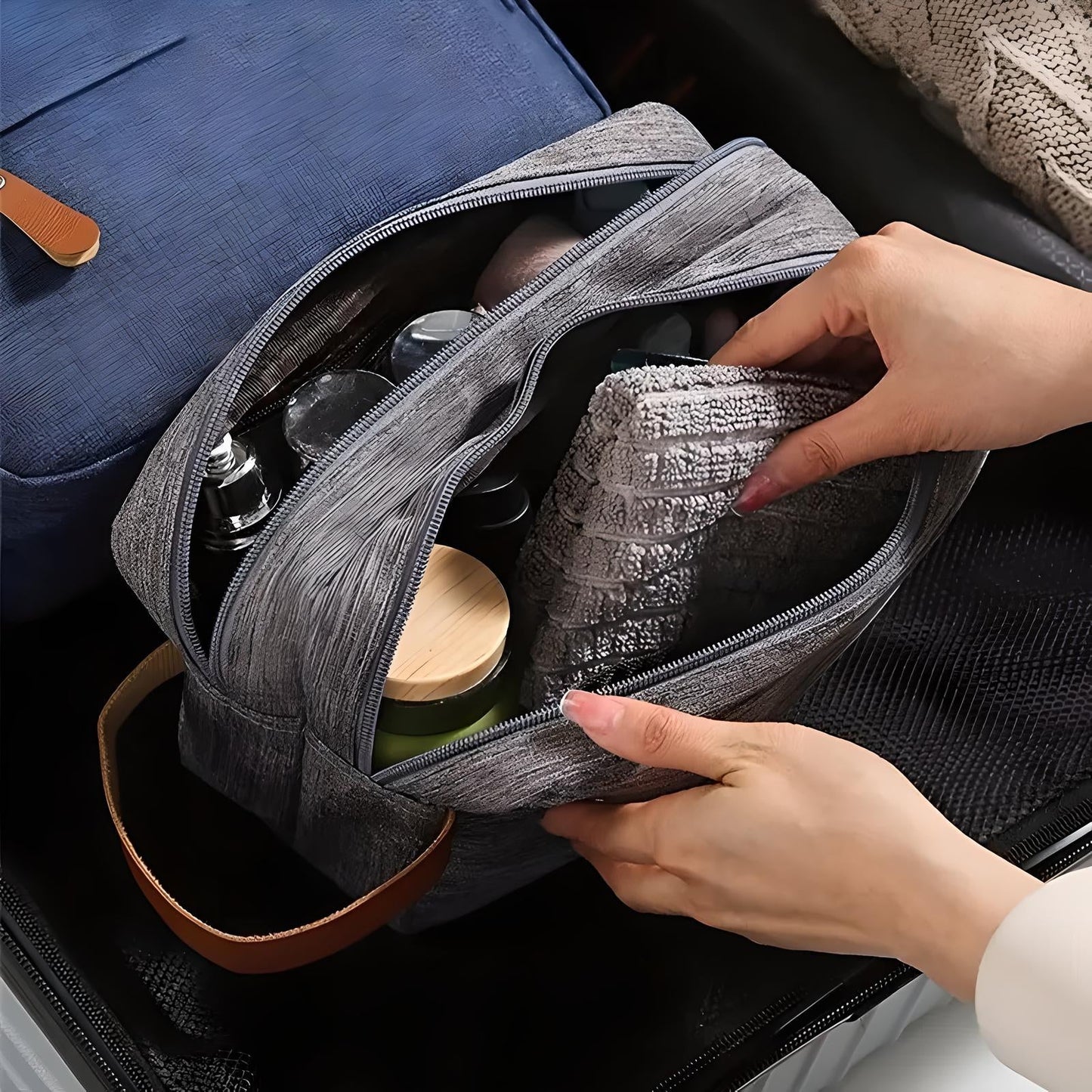 Modern Men's Toiletries Bag