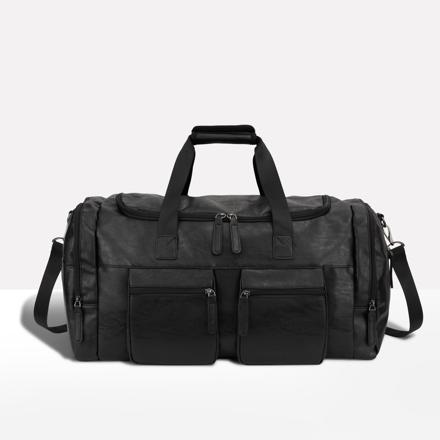 Classy Men’s Leather Look Duffle Bag